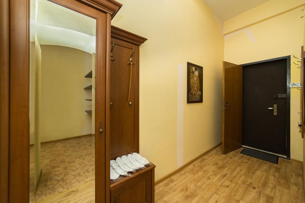 Cozy Apartment In Centre Of Kiev Exteriör bild