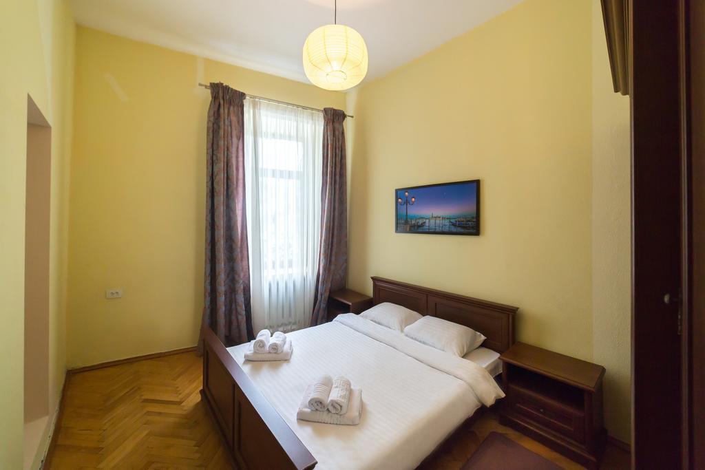 Cozy Apartment In Centre Of Kiev Exteriör bild