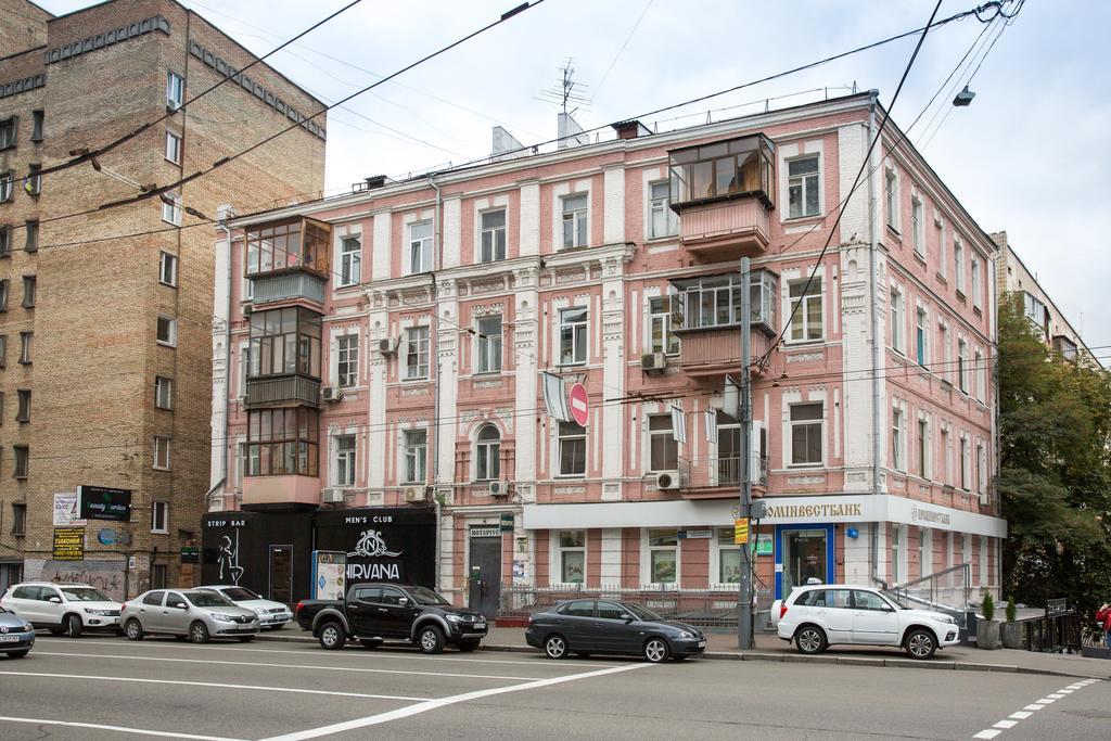 Cozy Apartment In Centre Of Kiev Exteriör bild